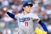 ドジャースが延長10回に勝ち越し３連勝！ ロッキーズを６ー４撃破　佐々木朗希は５回２失点、大谷翔平は４打数無安打
