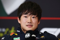 「マジで決まった!? 」角田裕毅がF1電撃復帰！ 突然の発表に騒然「伸るか反るかの大勝負」「チャンスが巡ってきた！」