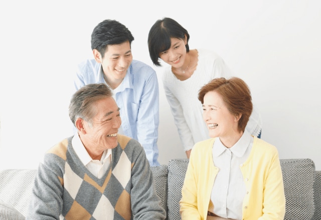 お正月の実家で発覚…家族の昔話を辿った結果⇒80代祖母まで「同じことしてた」！？