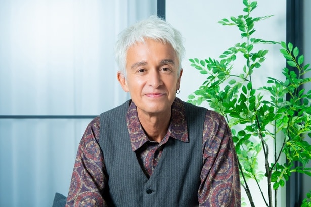 シーズン2からの新キャラクター・マスターを演じるマーク・パンサー