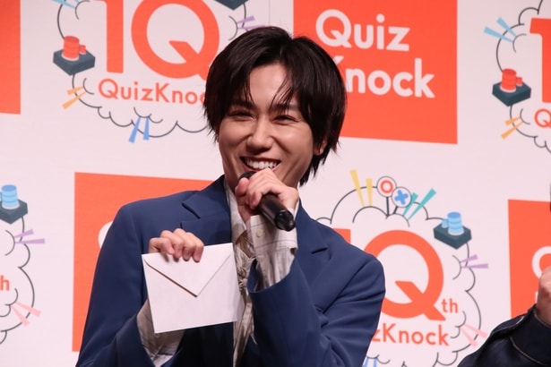 Snow Man阿部亮平が「QuizKnock10周年プロジェクト」PRイベントにサプライズ登場