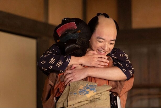 染谷将太“歌麿”の幸せに不穏な影…視聴者から「えぐい脚本」の声＜べらぼう＞