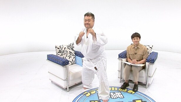 【写真】スタジオの小杉竜一と鎌田宏夢アナウンサー