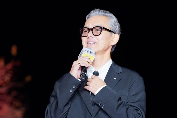 映画「爆弾」レッドカーペットイベントより