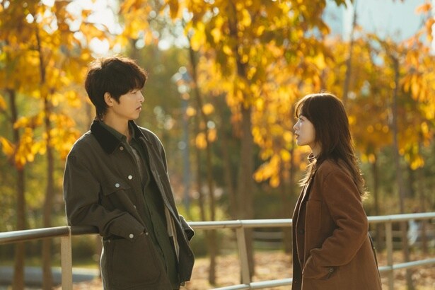 やっと「好き」と告白したチョン・ウヒ“ジェヨン”に、病状が悪化したソン・ジュンギ“ヘ”は「もう会うのはやめよう」＜マイ・ユース＞