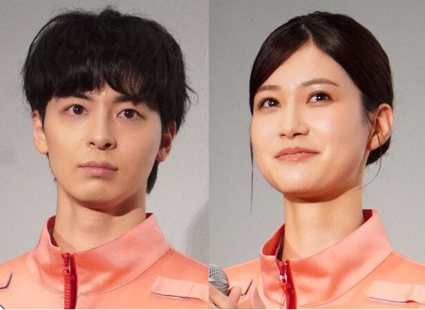 「2人の絆最高～!!」高杉真宙＆生見愛瑠、ERカー「T01」をバックに操舵士コンビの美麗ツーショット＜TOKYO MER＞