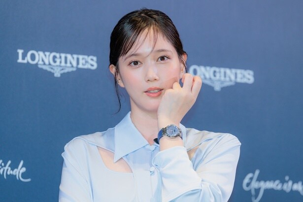 本田翼が時計ブランド「ロンジン」の新作発表会に登壇