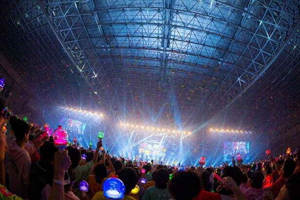 「FRUITS ZIPPER Road To TOKYO DOME ～はちゃめちゃわちゃライブ！～」より