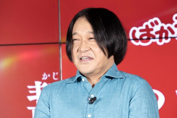 永野、モグライダー芝＆ラランド・サーヤと「ばかうけ」新CMに出演「登り詰めましたね」