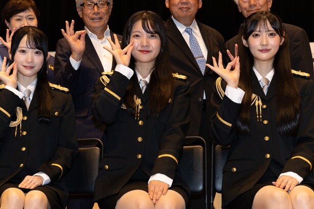 Rain Treeの橋本真希、仲俣美希、佐藤莉華(左から)