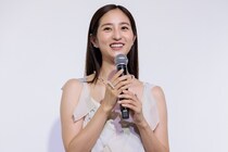 堀田茜、1日中家にいる日も香水「背筋がスッと伸びる感じがする」