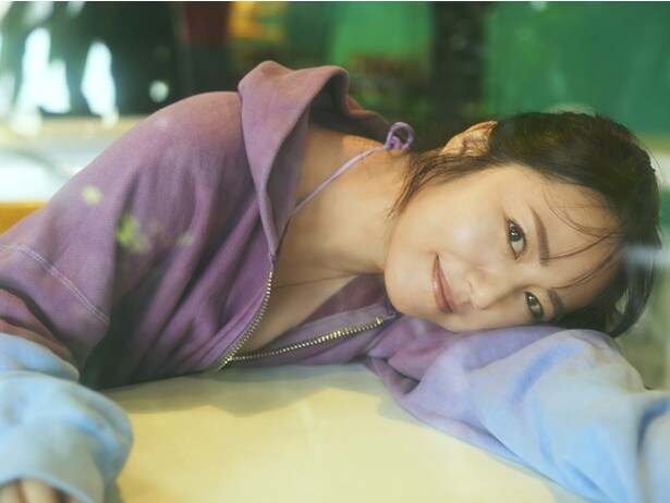 磯山さやかデビュー25周年写真集「余韻」より