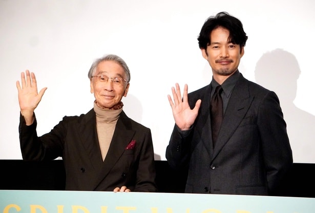 舞台あいさつに登壇した堺正章、竹野内豊(写真左から)