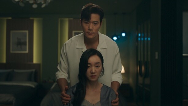 “涙の女王”スエ×”国民の義兄”キム・ガンウが共演する韓国ドラマ「工作都市～欲望のワルツ～」が2話連続放送を開始