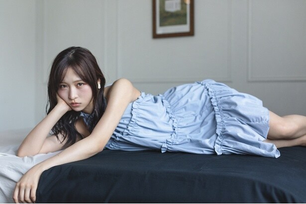 AKB48・小栗有以の初フォト＆スタイルブックが発売されることが決定し、先行カットが公開された