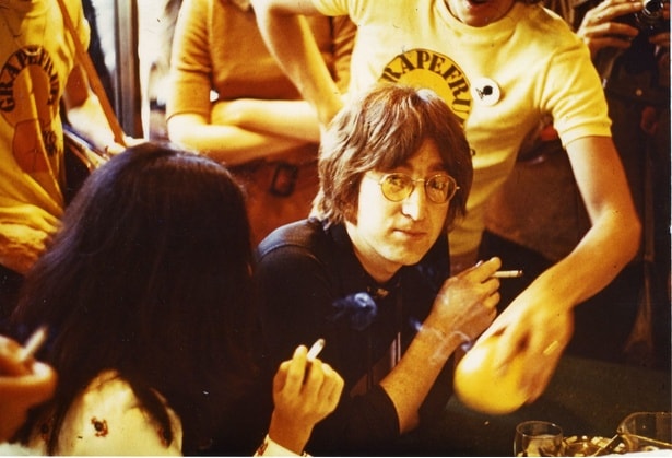 ジョン・レノン　グレープフルーツサイン会