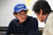 調教師・安藤政信“広中”が戦略を立てたレースに手に汗握る…第2話も熱い展開で視聴者涙＜ザ・ロイヤルファミリー＞