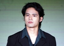 水上恒司が綱啓永ら共演者からの“孤高”エピソード暴露に大慌て