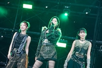 IS:SUEが活動休止中のメンバー・RINの地元、福島県で初ステージ「マンネの地元来れて超ハッピー」