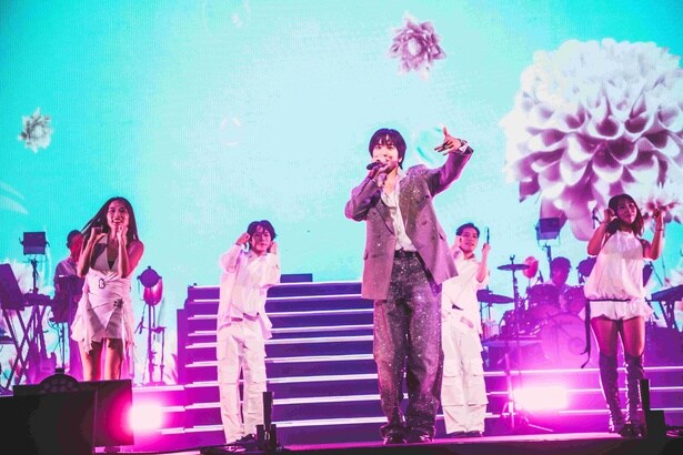 ジョン・ヨンファのソロ10周年記ライブがテレビ初放送