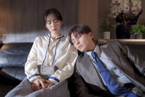 八木勇征“旬”が鈴木愛理“愛衣”の肩にもたれて眠る姿に「キュン死！」と反響＜推しが上司になりまして フルスロットル＞