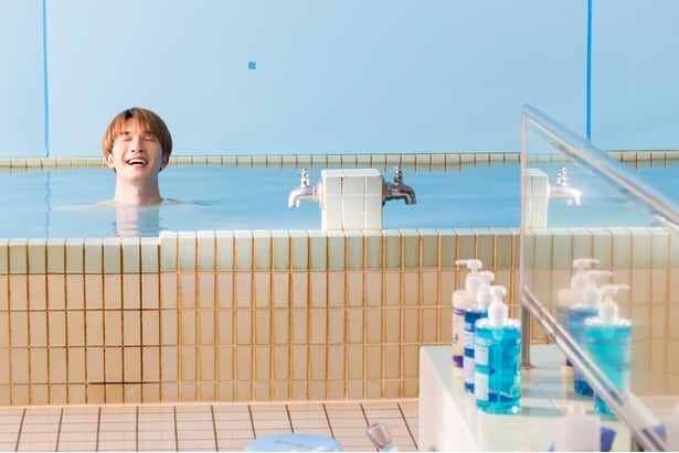 ジェシーが出演する新WEB動画「忘れられない男」篇