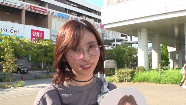 吉木りさの熱すぎる“推し活”に密着