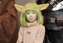 “グローグー”永尾柚乃の姿にキャイ～ン天野ひろゆきがメロメロに＜スター・ウォーズ／マンダロリアン・アンド・グローグー＞