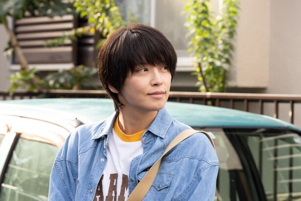 手越祐也“索”が、アパートの敷地に住み始める