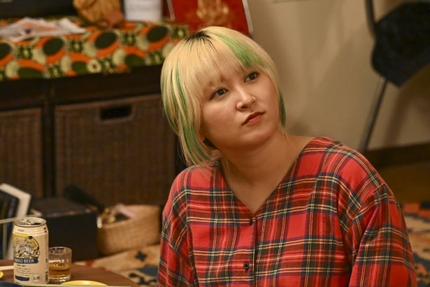 しゃべっているだけで自分の空気にしてしまう魅力を持つ渚(サーヤ)