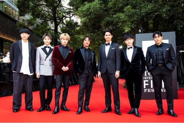 GENERATIONSと松永大司監督が東京国際映画祭のレッドカーペットに登場