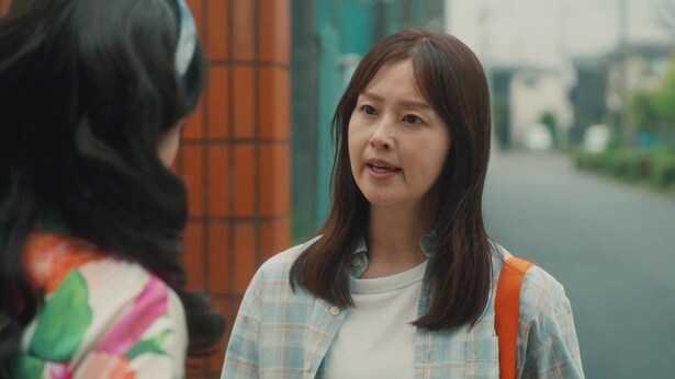 これまで桜子(伊勢志摩)の言いなりだった茜(笛木優子)は、ついにガツンと言い返すが…