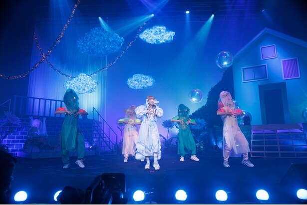 きゃりーぱみゅぱみゅ、出産後初のワンマンライブにファン歓喜