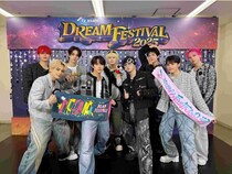 JO1が新曲「Just Say Yes」初披露、圧巻の炎演出の中でパフォーマンスも…「ドリームフェスティバル」に初登場