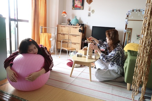 「ふたりエスケープ」はLeminoプレミアムで独占配信中