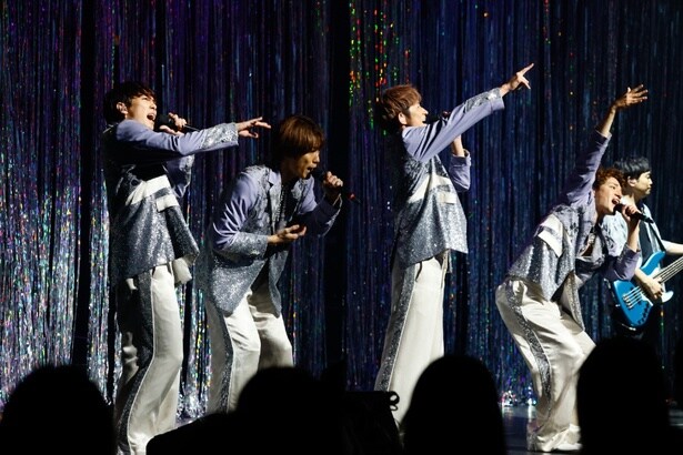 「4U. LIVE TOUR 2025 39×4＝イイコロ」より