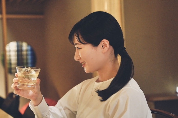 武田梨奈“ワカコ”、「名は体を表す」イタリアンの店と本格的なバーで至福のひととき＜ワカコ酒 Season9＞