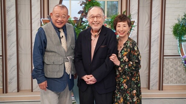 橋爪功が明かす連続テレビ小説「青春家族」の裏話、樹木希林の個性派女優の驚きエピソード＜鶴瓶ちゃんとサワコちゃん＞