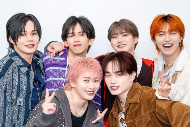 上段左からカイ、リョウガ、ユーキ、タカシ、下段左からシューヤ、マサヒロ