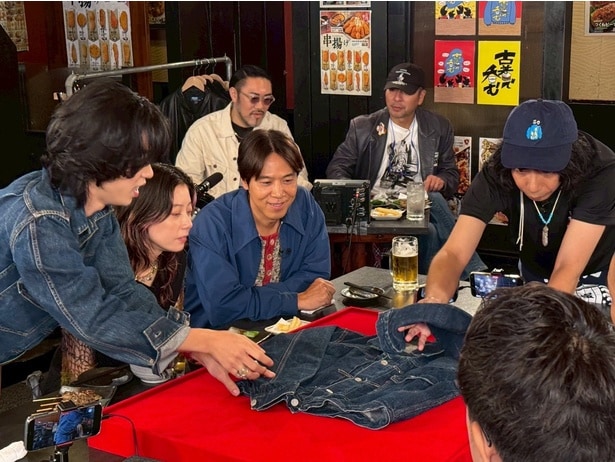 コカドケンタロウ「この番組だけやで」コアすぎる古着呑人(ふるぎのみんちゅ)が集う「古着で呑む」シーズン3もエンジン全開