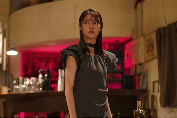 悲しくも強い覚悟を持ったルイ(田辺桃子)