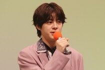 宇佐卓真“佐久間”のオフショット公開で「これからも白崎くんを引っ張って」と反響＜２５時、赤坂で Season２＞