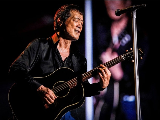 矢沢永吉、国内最年長・76歳で東京ドームを超満員に「ばっちり入ってない？うれしいよー！」