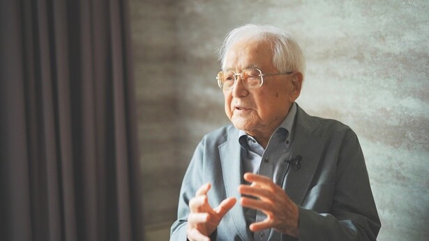 「はだしのゲン」が撤去される現状を語る元広島市長の平岡敬さん