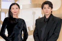 榮倉奈々＆山田裕貴、ブラックコーデでテープカットに出席「貴重な体験」