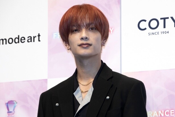 なにわ男子・高橋恭平が「FRAGRANCE Person of the Year」を受賞した