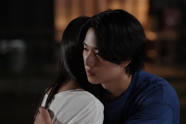 橋本将生“巧巳”と恒松祐里“眞希”のロマンチックなシーンに「素敵だな〜」「ずっと一緒にいて」と反響＜ひと夏の共犯者＞