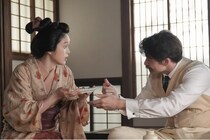 高石あかり“トキ”、誤解のせいでトミー・バストウ“ヘブン”からクビ宣告を受ける＜明日のばけばけ＞