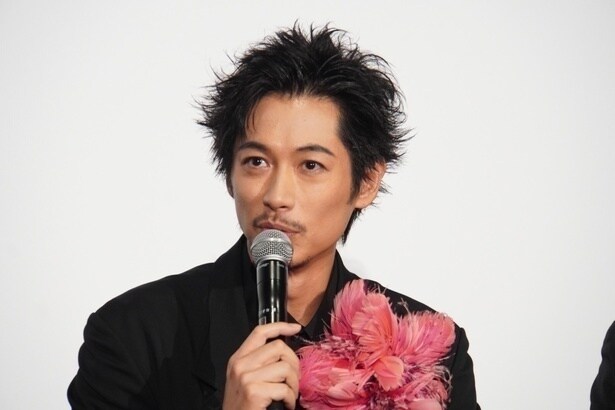 ディーン・フジオカ＆新原泰佑、イケメン親子2ショットが「似てる」「どっちも男前」とＳＮＳ騒然＜ちょっとだけエスパー＞
