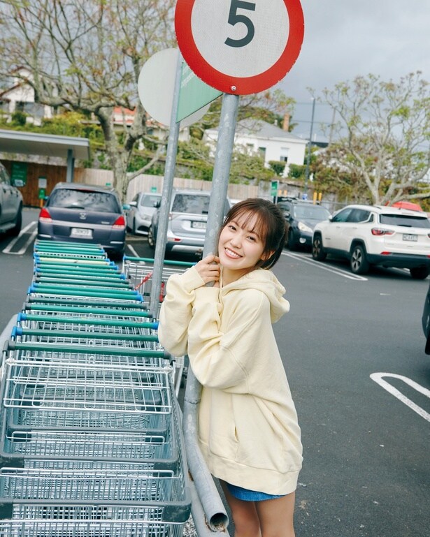 櫻坂46松田里奈「まだ見たことない新しい私と出会えます」26歳の今を切り取った1st写真集をリリース
